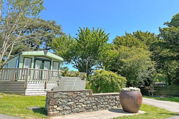 Superior Hot Tub 2 bedroom Holiday Home sleeps 4 Pet Friendly - Herdwick Croft, Bassenthwaite, near Keswick