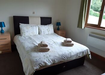 Primrose Lodge - Heartsease Lodges, Llanddewi, Nr. Llandrindod Wells