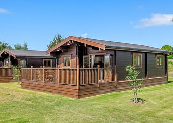 Blyth Premier - Heathside Lodges, Wenhaston, Halesworth