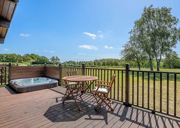 Blyth Premier - Heathside Lodges, Wenhaston, Halesworth