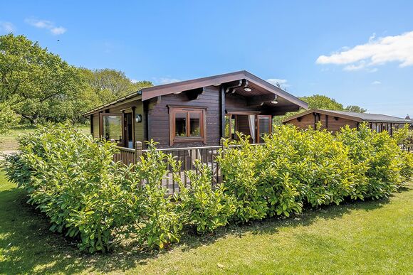 Blyth Lodge - Heathside Lodges, Wenhaston, Halesworth