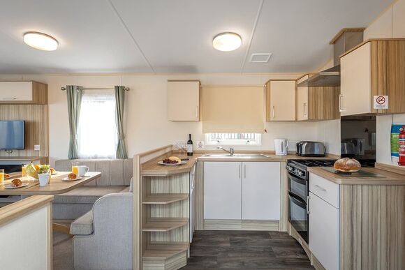 Gold  2 Caravan (Pet) - Hedley Wood Holiday Park, Bridgerule, Holsworthy