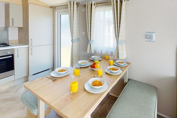 Gold  3 Caravan - Hedley Wood Holiday Park, Bridgerule, Holsworthy