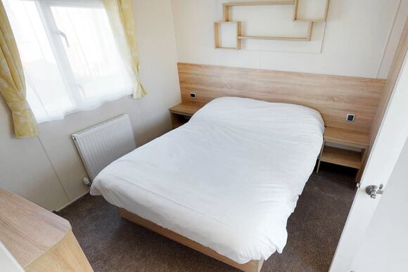 Gold  3 Caravan with Decking (Pet) - Hedley Wood Holiday Park, Bridgerule, Holsworthy