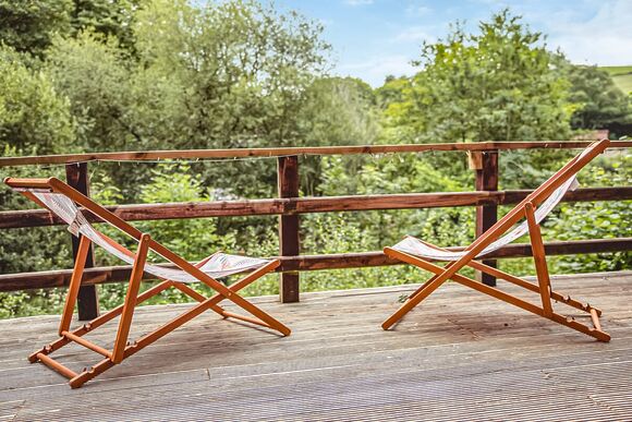 Eagle Lodge - Herons Lake Retreat, Caerwys, Flintshire