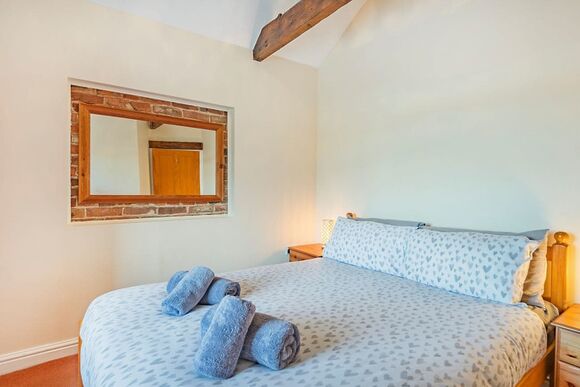 The Cow Shed - Helsey Farm Cottages, Helsey