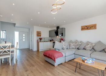 Red Robin Cottage - Herons Mead Cottages, Orby