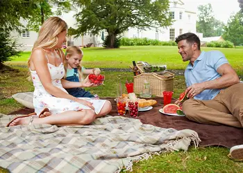 Henlle Hall Cottages, Henlle, Nr Oswestry