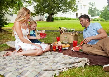 Henlle Hall Cottages, Henlle, Nr Oswestry