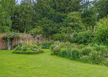 Henlle Hall Cottages, Henlle, Nr Oswestry