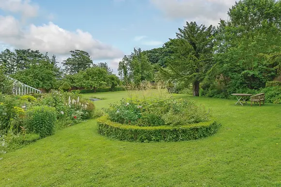 Henlle Hall Cottages, Henlle, Nr Oswestry