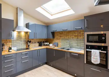 Henfields Country Retreat, Cannington