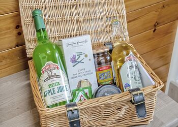 Door Mouse Pod - Henfields Country Retreat, Cannington