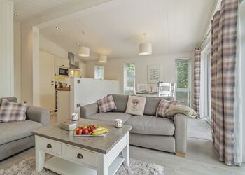 Rabbits Warren Lodge - Henfields Country Retreat, Cannington