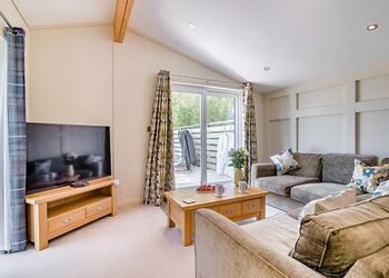 Roe Deer Lodge - Henfields Country Retreat, Cannington