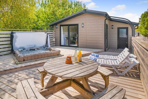 Roe Deer Lodge - Henfields Country Retreat, Cannington