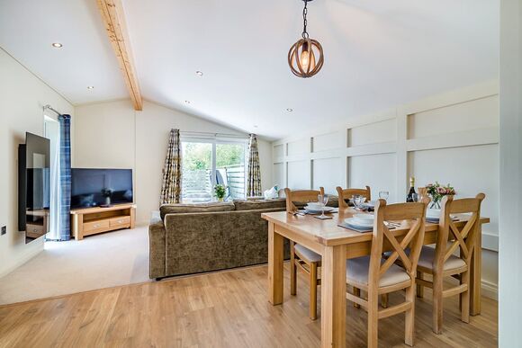 Roe Deer Lodge - Henfields Country Retreat, Cannington