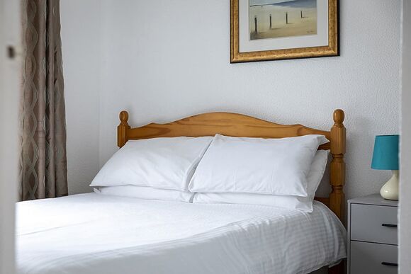 Bronze 2 Bungalow - Hengar Manor Country Park, St Tudy, Bodmin