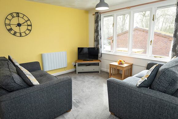 2 Bedroom Bungalow - Hengar Manor Country Park, St Tudy, Bodmin