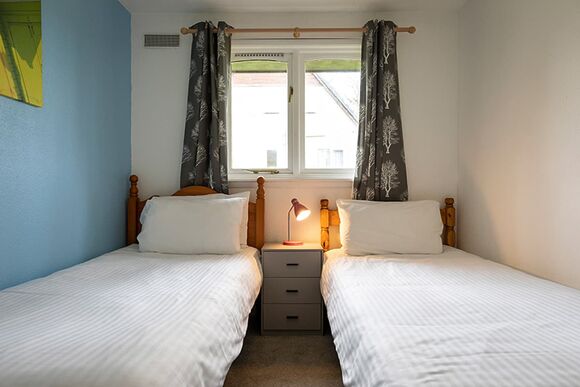 2 Bedroom Bungalow - Hengar Manor Country Park, St Tudy, Bodmin