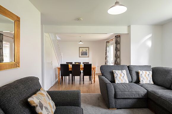 3 Bedroom Villa Sleeps 8 - Hengar Manor Country Park, St Tudy, Bodmin