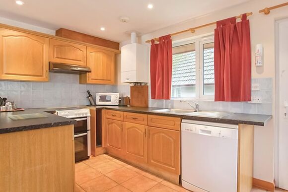 Bronze 4 Villa sleeps 8 - Hengar Manor Country Park, St Tudy, Bodmin