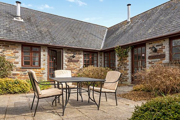 2 Bedroom Pet Friendly Cottage - Hengar Manor Country Park, St Tudy, Bodmin