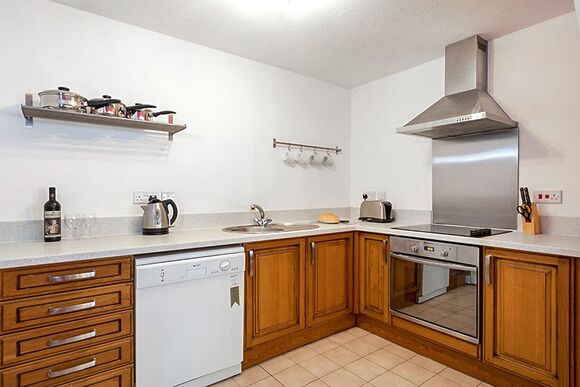 2 Bedroom Pet Friendly Cottage - Hengar Manor Country Park, St Tudy, Bodmin