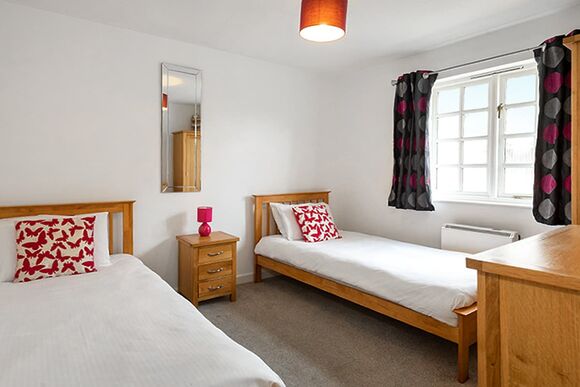 2 Bedroom Pet Friendly Cottage - Hengar Manor Country Park, St Tudy, Bodmin