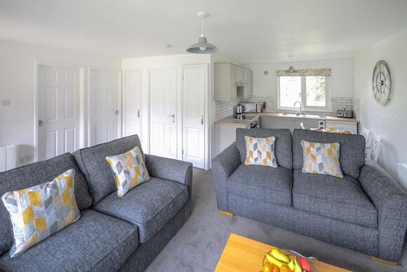 Gold 2 Bungalow - Hengar Manor Country Park, St Tudy, Bodmin