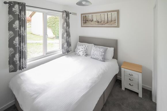 Gold 2 Bungalow - Hengar Manor Country Park, St Tudy, Bodmin