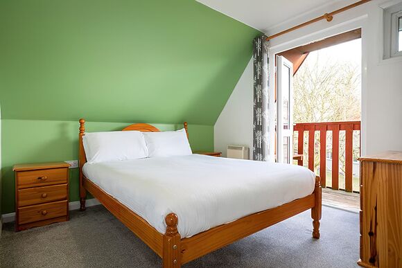 4 Bedroom Pet Friendly Villa Sleeps 10 - Hengar Manor Country Park, St Tudy, Bodmin