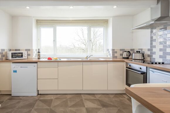 Butlers Quarters Apartment - Hengar Manor Country Park, St Tudy, Bodmin