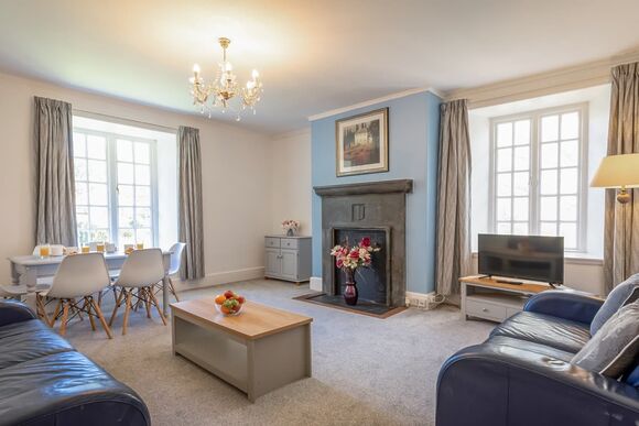 Garden view Apartment - Hengar Manor Country Park, St Tudy, Bodmin