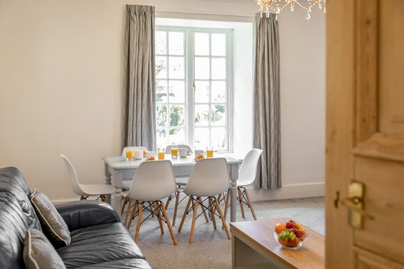 Garden view Apartment - Hengar Manor Country Park, St Tudy, Bodmin