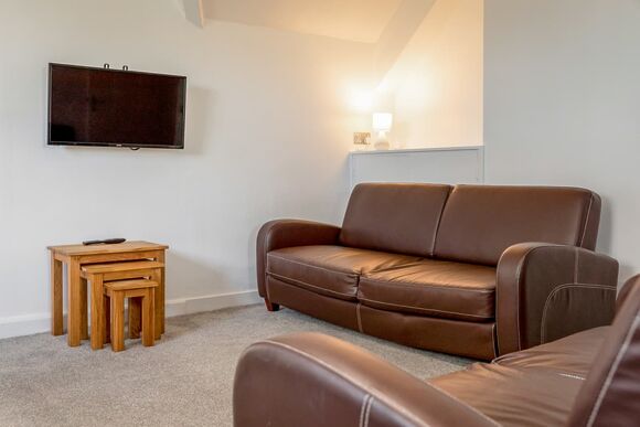 Maids Retreat Apartment - Hengar Manor Country Park, St Tudy, Bodmin