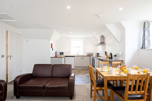 Maids Retreat Apartment - Hengar Manor Country Park, St Tudy, Bodmin