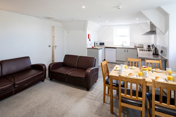 Maids Retreat Apartment - Hengar Manor Country Park, St Tudy, Bodmin