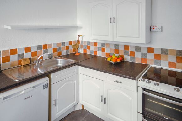 Country View 1 Bedroom Apartment - Hengar Manor Country Park, St Tudy, Bodmin