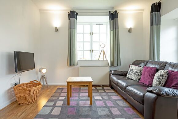 1 Bedroom Cottage - Hengar Manor Country Park, St Tudy, Bodmin