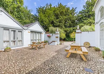 Henlle Hall Woodland Lodges, Henlle, Nr Oswestry