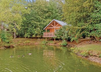 Over The Pond - Henlle Hall Woodland Lodges, Henlle, Nr Oswestry