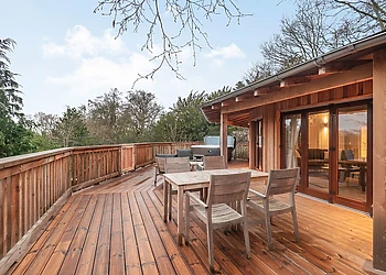 Chestnut Heights Tree House 