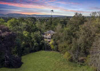 Tree Tops - Henlle Hall Woodland Lodges, Henlle, Nr Oswestry