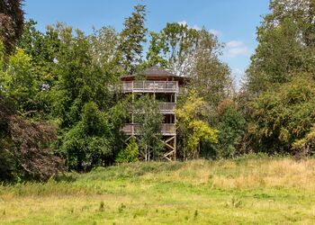 Tree Tops - Henlle Hall Woodland Lodges, Henlle, Nr Oswestry