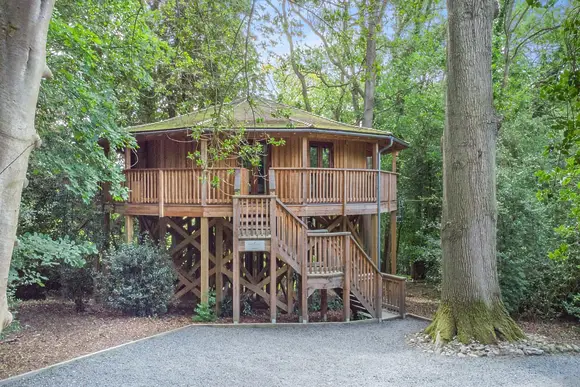Henlle Hall Woodland Lodges, Henlle, Nr Oswestry