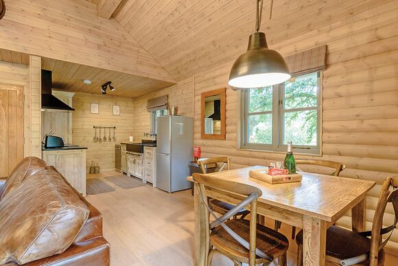 Typical Henrietta&rsquo;s Hideaway