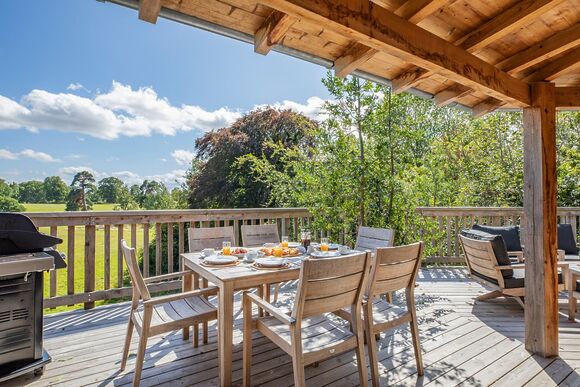 Tree Tops - Henlle Hall Woodland Lodges, Henlle, Nr Oswestry