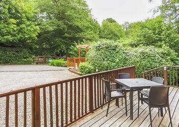 Hornbeam Lodge 4 - Herons Brook Retreat Lodges, Narberth, Nr Tenby