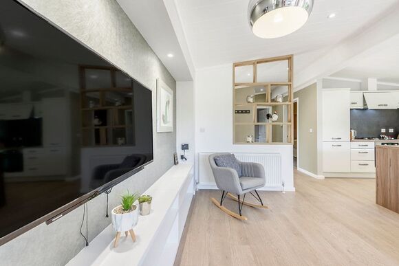 The Harrington Lodge - Herons Brook Retreat Lodges, Narberth, Nr Tenby